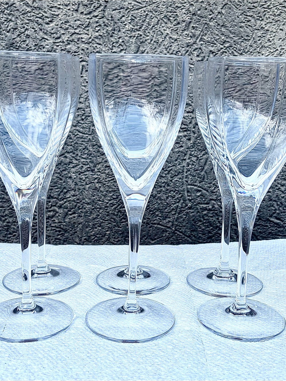 Mikasa PANACHE Wine Glasses- Set of 6